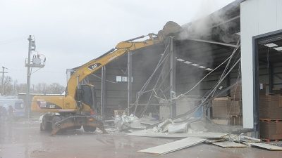 Nilüfer Belediyesi, kaçak yapılaşmayla mücadelesini kararlılıkla sürdürüyor. Belediye ekipleri son