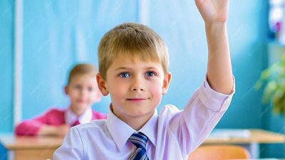 Okula uyum sorunu varsa bu sinyallere dikkat! Eylül ayıyla birlikte