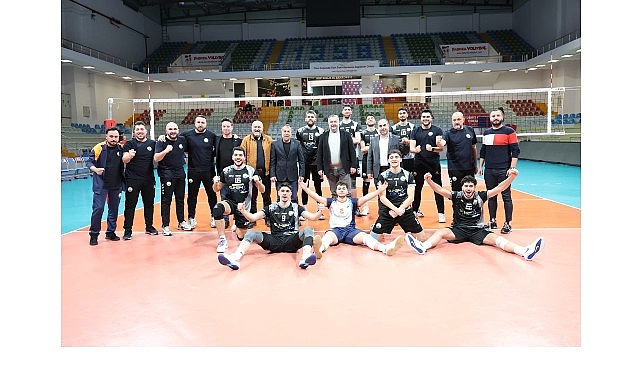 Arabica Coffee House Erkekler 1. Ligi’nde mücadele eden Osmangazi Belediyespor