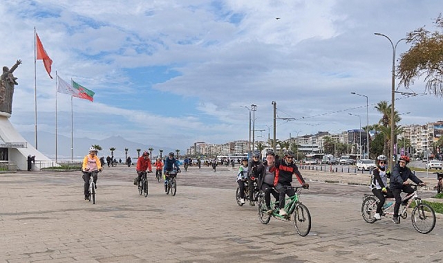 İzmir Büyükşehir Belediyesi ile Türkiye Görme Özürlüler Kitaplığı (TÜRGÖK) iş