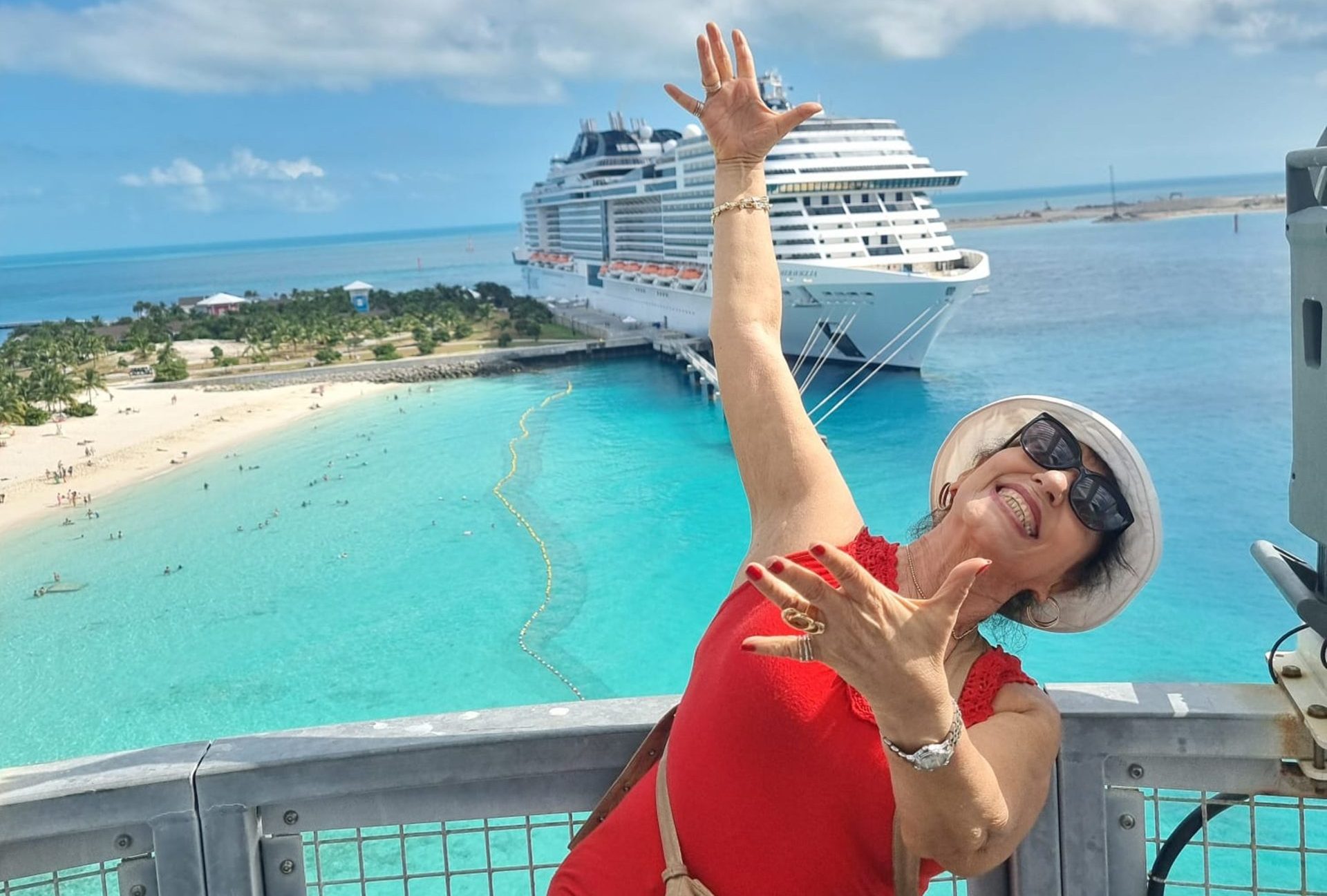 Müzik dünyasının usta yorumcusu Safiye Doğanay, efsaneleşen ve tıklanma rekorlarına