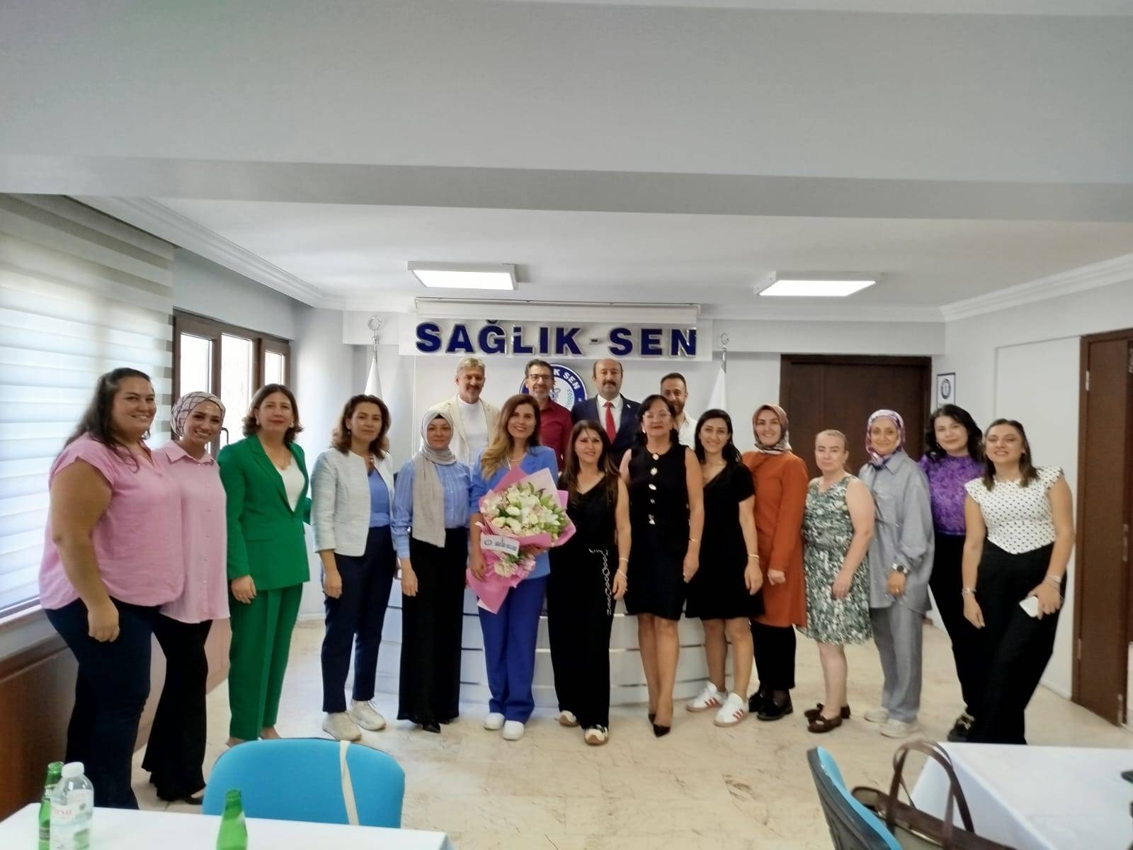 Sağlık Sen İzmir 1 No’lu Şube Kadın Komisyonu’nda Görev Değişikliği