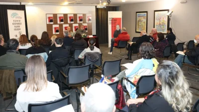 Nilüfer Belediyesi’nin düzenlediği “Şairin Şiir Evreni” söyleşisine konuk olan şair