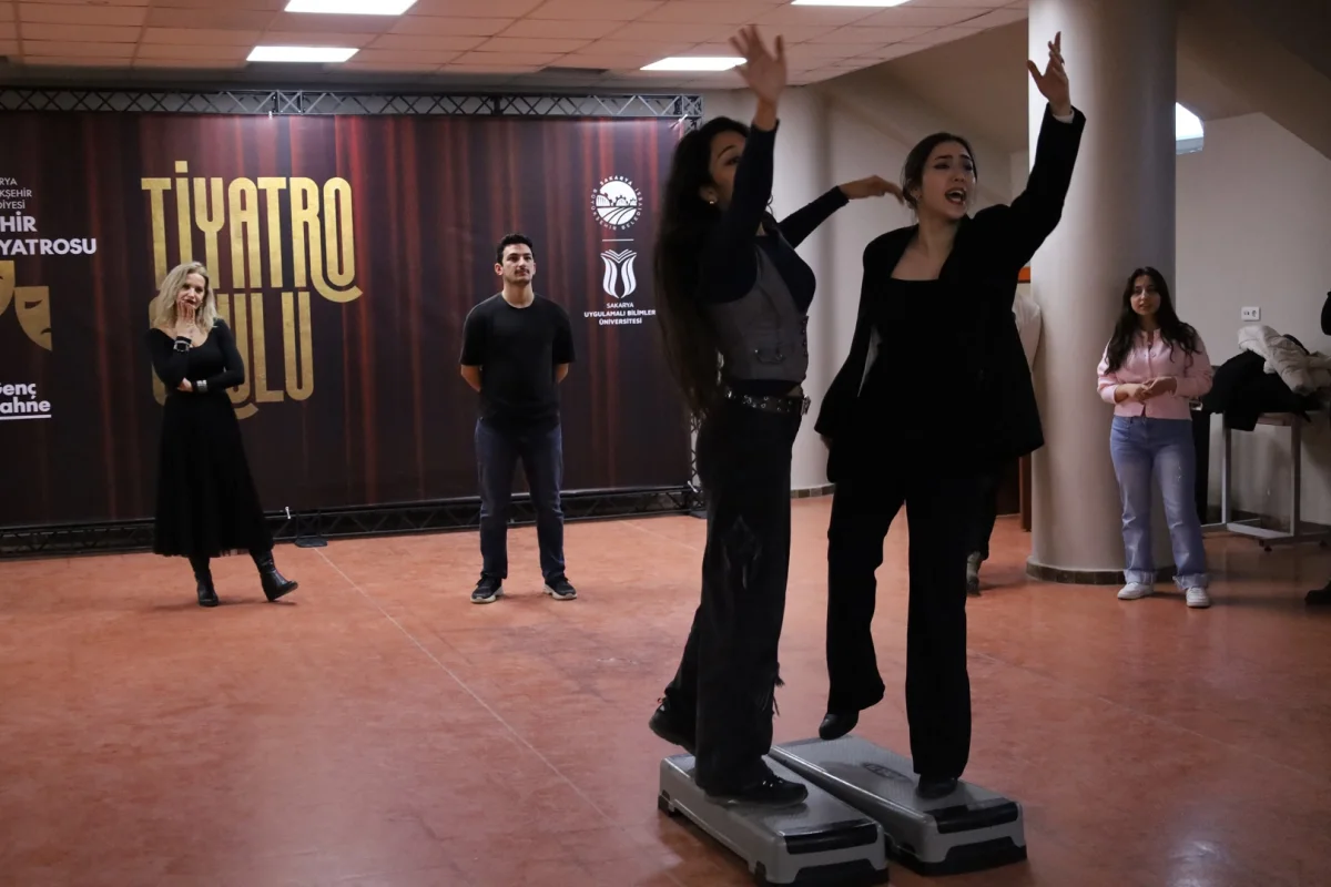 Sakarya Büyükşehir Belediyesi Şehir Tiyatrosu ile Sakarya Uygulamalı Bilimler Üniversitesi