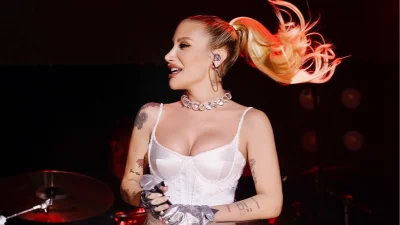 Türk pop müziğinin efsane ismi Sezen Aksu, yeni albümünün son