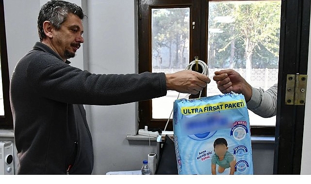 Lüleburgaz Belediyesi, Üniversiteli Aile Desteği, ayçiçek yağı ve un desteği,