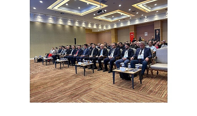 Türkiye Bisiklet Federasyonu tarafından Ankara Green Park Otel’de düzenlenen İl