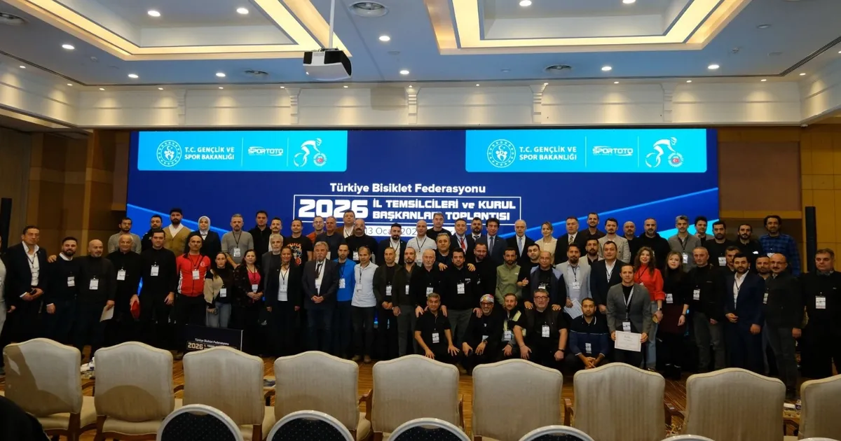 Türkiye Bisiklet Federasyonu tarafından Ankara Green Park Otel’de düzenlenen İl