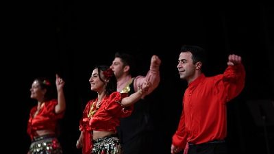 Antalya Büyükşehir Belediyesi İsmail Baha Sürelsan Konservatuvarı Türk Halk Müziği