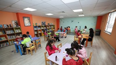 Küçükçekmecekmeceli çocuklar, Küçükçekmece Belediyesi tarafından düzenlenen kültür gezileri ile eğlenceli