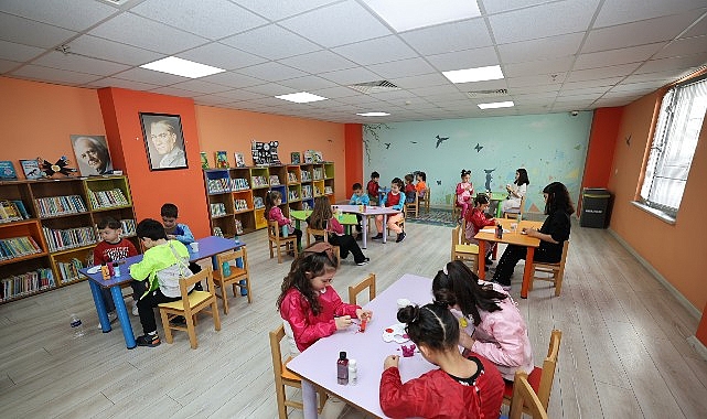 Küçükçekmecekmeceli çocuklar, Küçükçekmece Belediyesi tarafından düzenlenen kültür gezileri ile eğlenceli