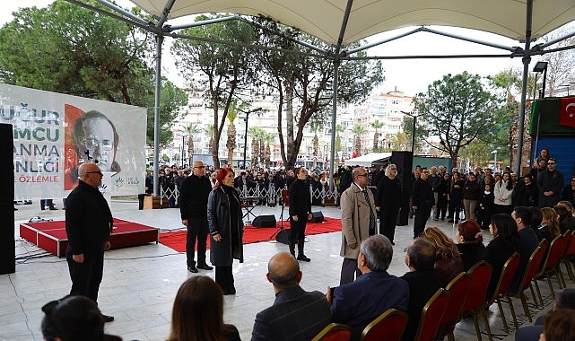 Kalemiyle karanlığı delen, gerçeğin peşinden ödünsüz yürüyen gazeteci-yazar Uğur Mumcu,