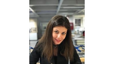 Teknolojinin gelişmesiyle yabancı dilde çeviri yapmak daha kolay hale geliyor.