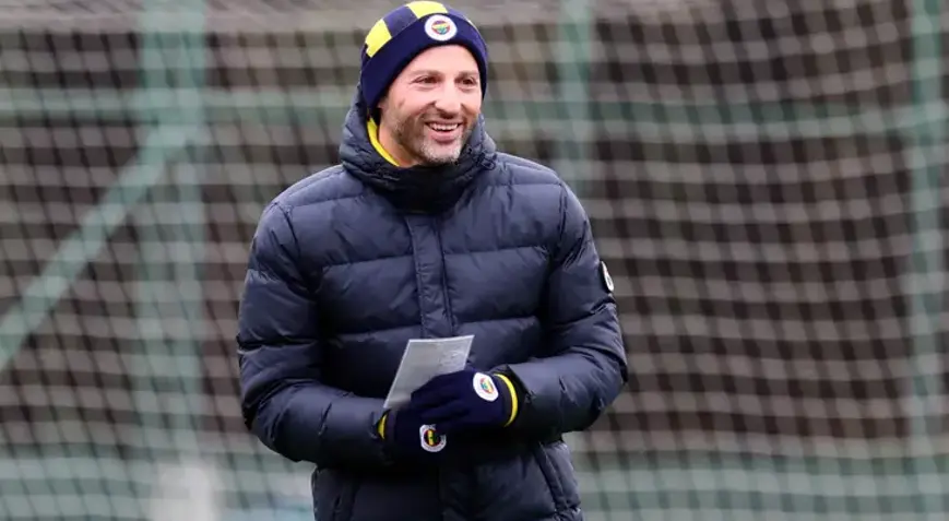 Fenerbahçe Teknik Direktörü Tedesco, Kocaelispor maçı öncesinde oyuncularına son uyarılarını