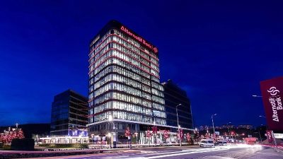 34 yıldır Türkiye’deki faaliyetlerine kararlılıkla devam eden Alternatif Bank, küresel sermaye