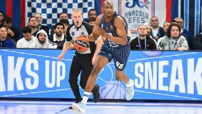 Evinde çıktığı son karşılaşmadan galibiyetle ayrılan Anadolu Efes, EuroLeague’in 27.