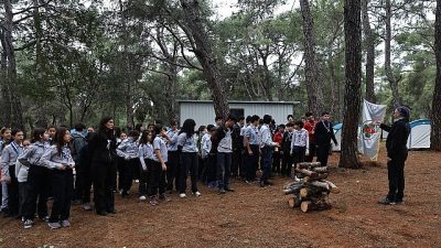 Antalya Büyükşehir Belediyesi’nin izcilik çalışmaları kapsamında farklı dönemlerden izciler, Gençlik