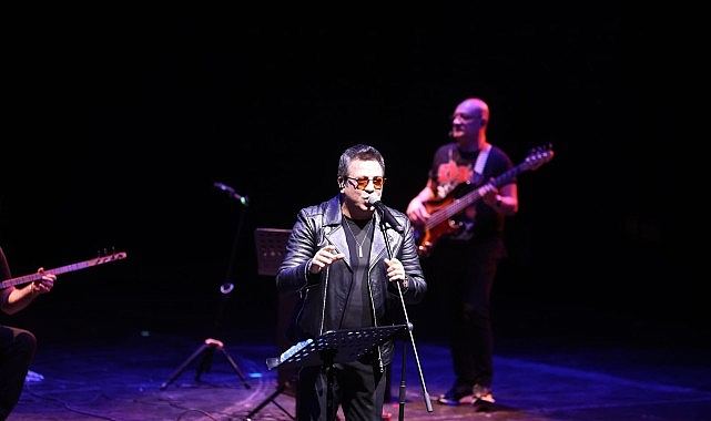 Bakırköy Belediyesi tarafından düzenlenen “Anadolu Rock Ozanları Barış’tan Cem’e” anma