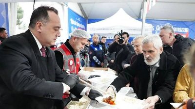 Ramazan ayının birlik ve beraberlik ruhunu kentin dört bir yanına
