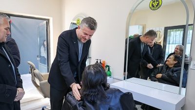 Buca Belediye Başkanı Mimar Görkem Duman, ilçede ikincisini açtıkları Çınarlar