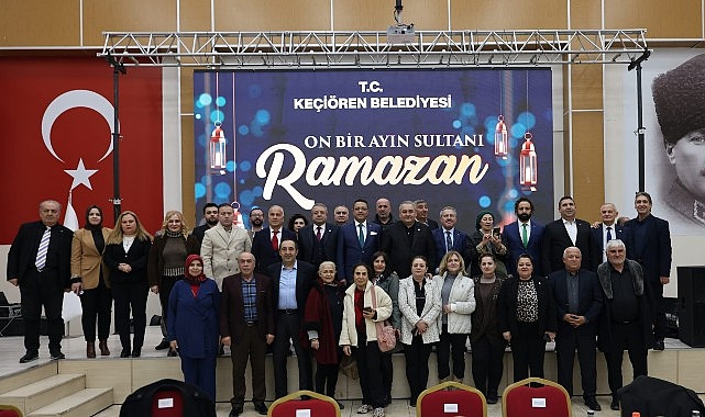 Keçiören Belediye Başkanı Dr. Mesut Özarslan, Mevlana Kültür Merkezi’nde düzenlenen iftar