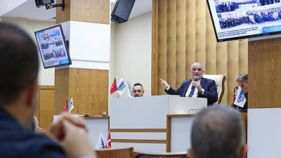 Canik Belediye Başkanı İbrahim Sandıkçı'nın başkanlığında Canik Belediye Meclisi Şubat