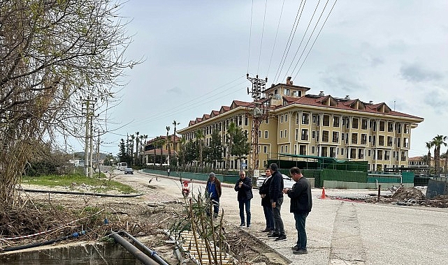 Kemer Belediye Başkanı Necati Topaloğlu, Kemer Belediye Meclis Üyesi Mustafa