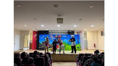 Bayraklı Belediyesi tarafından yarıyıl tatiline özel hazırlanan etkinlik programı, çocuklara