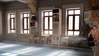 Mübarek Ramazan ayının başlamasıyla birlikte İstanbul Bayrampaşa Belediyesi, ilçedeki tüm