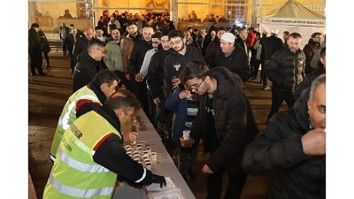 Nevşehir Belediyesi Berat Kandili münasebetiyle Nevşehir’de bulunan camilerde vatandaşlara kandil