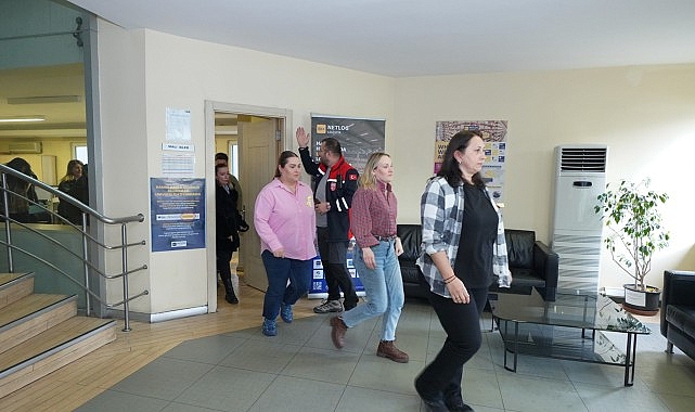 Beylikdüzü Belediyesi, afetlere karşı bilinçli ve hazırlıklı bir toplum oluşturmak