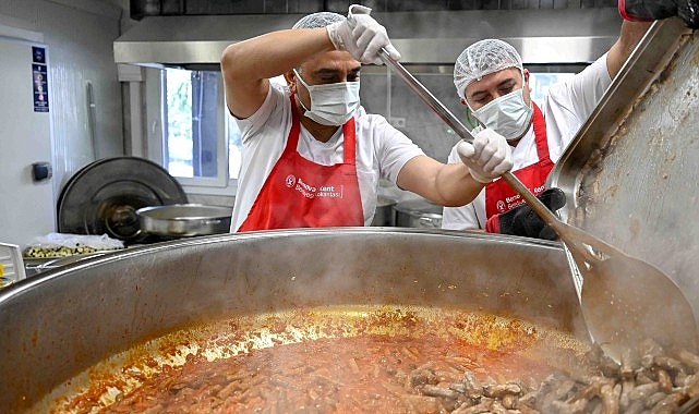 Bornova Belediyesi Ramazan Ayı hazırlıklarını tamamladı. Sosyal belediyeciliği temel yönetim