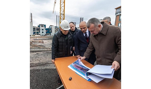 Kocaeli Büyükşehir Belediyesi’nin desteği ile Körfez Tütünçiftlik’e yapılan spor salonu