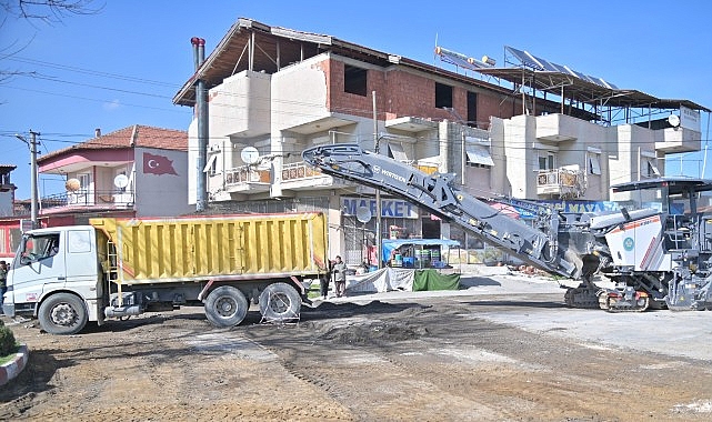 Manisa Büyükşehir Belediyesi, Kula ilçesinde ulaşım güvenliğini ve konforunu artırmak