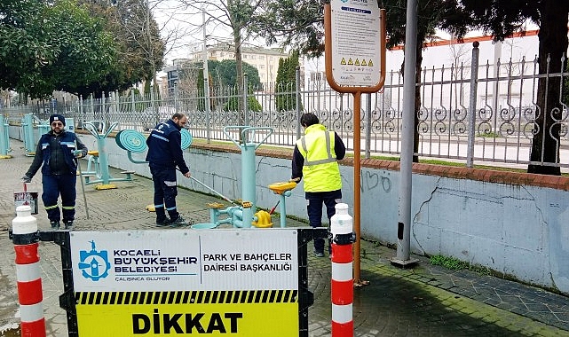 Kocaeli Büyükşehir Belediyesi, kent genelindeki park ve yeşil alanlarda vatandaşların