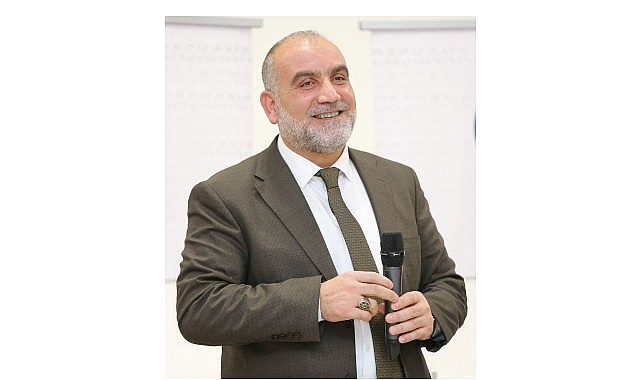 Canik Belediyesi, öğrencilere yönelik destekleri ve eğitim projeleriyle adından söz