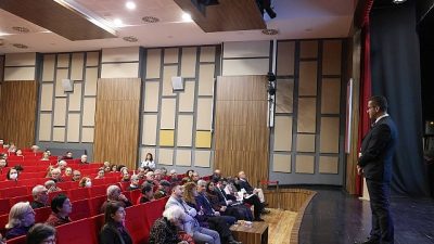 Çankaya Belediyesinin geleneksel hale getirdiği ve vatandaşlara kendi bahçelerinde bitki