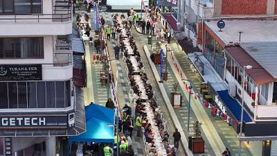 Ramazan ayı dolayısıyla Didim Belediyesi tarafından düzenlenen geleneksel iftar programları