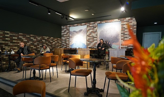 Edremit Belediyesi tarafından Atatürk Gençlik Merkezi bünyesinde hizmete açılan ve