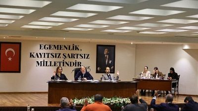 Efes Selçuk Belediyesi Şubat Ayı Meclis Toplantısı, art arda gerçekleştirilen