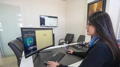 Teknolojik gelişmelere paralel olarak yeni uygulamalar hayata geçiren Gaziemir Belediyesi,