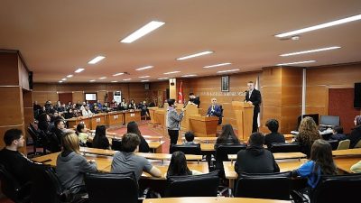 Bayrampaşa’da ilkokul, ortaokul ve lise öğrencilerinin temsilcileri, öğrenci meclisi programı