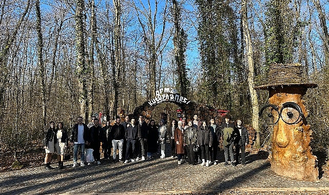 Kocaeli Büyükşehir Belediyesi’nin hizmetlerinden biri olan “Gez-Gör Kocaeli Projesi”, on