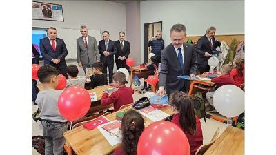 Kocaeli Valisi İlhami Aktaş, Gölcük Kaymakamı Müfit Gültekin ve Gölcük