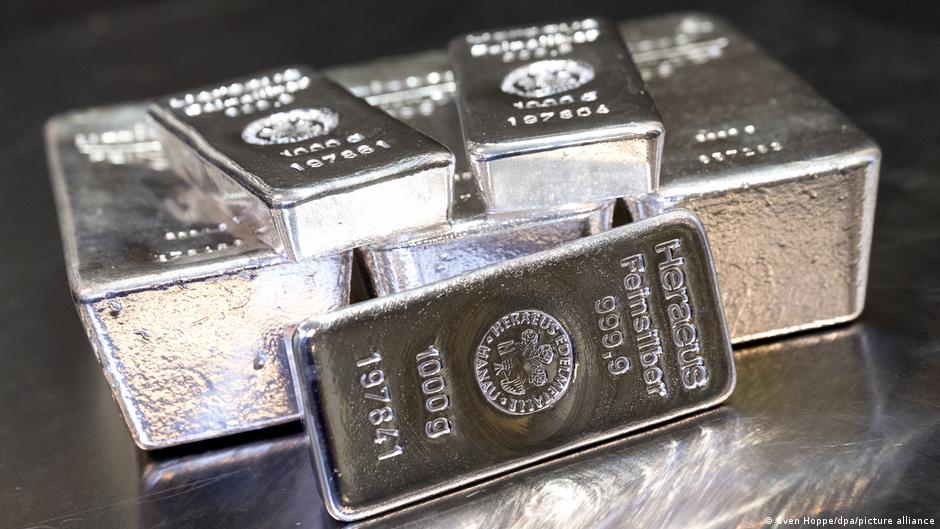 Altın fiyatları son günlerde rekor üzerine rekor kırdı. Buna rağmen