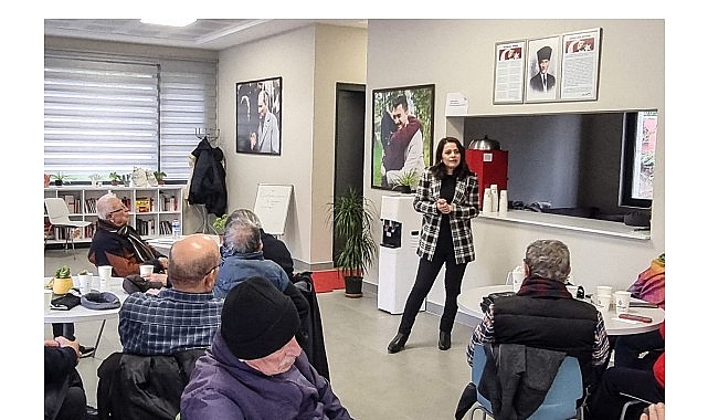 Çankaya Belediyesi, dijitalleşmeyle artan risklere karşı ileri yaş bireyleri bilinçlendirmek