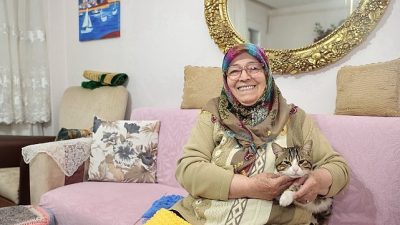 Konak Belediyesi’nin İleri Yaş Sağlıklı Yaşam Merkezi’nde hayata bağlanan 75