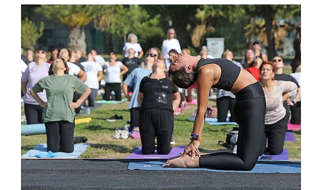 Karşıyaka Belediyesi, 14 Şubat Sevgililer Günü kapsamında ‘İki Kalp, Tek