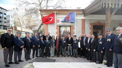 Karşıyaka Belediye Başkanı Yıldız Ünsal; CHP Genel Başkan Yardımcıları Yankı