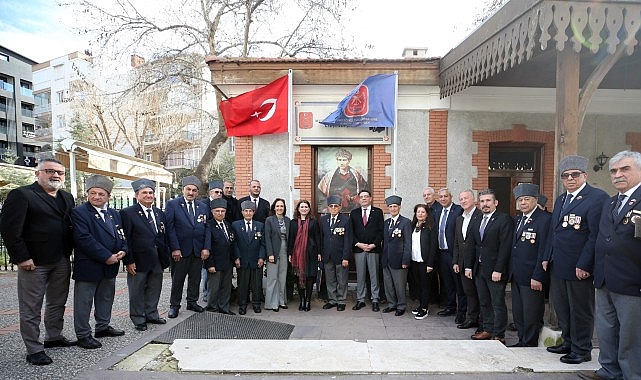 Karşıyaka Belediye Başkanı Yıldız Ünsal; CHP Genel Başkan Yardımcıları Yankı